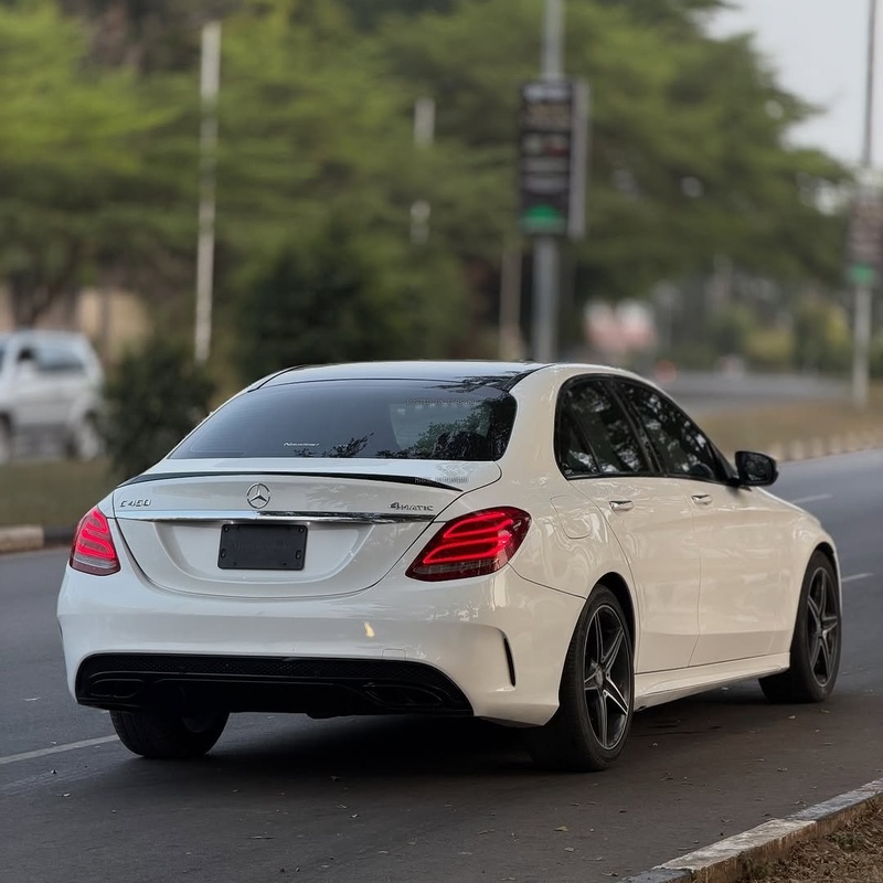 Foreign Used Mercedes Benz C450 2016 model for Sale image