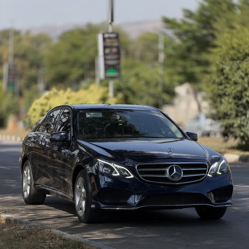 Foreign Used Mercedes Benz E350 2014 for Sale In Asokoro Abuja image