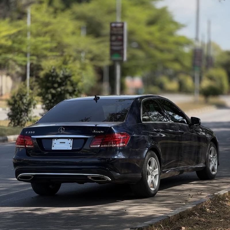 Foreign Used Mercedes Benz E350 2014 for Sale In Asokoro Abuja image