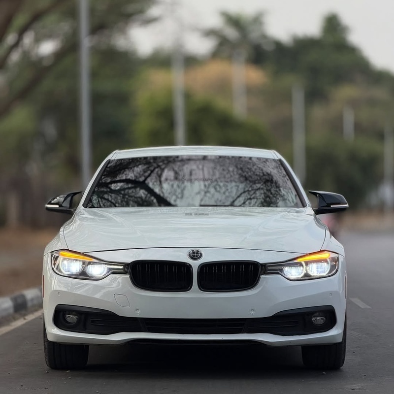 Foreign Used BMW 320i 2018 for Sale In Abuja image