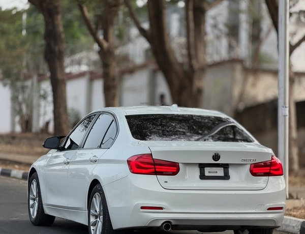 Foreign Used BMW 320i 2018 for Sale In Abuja