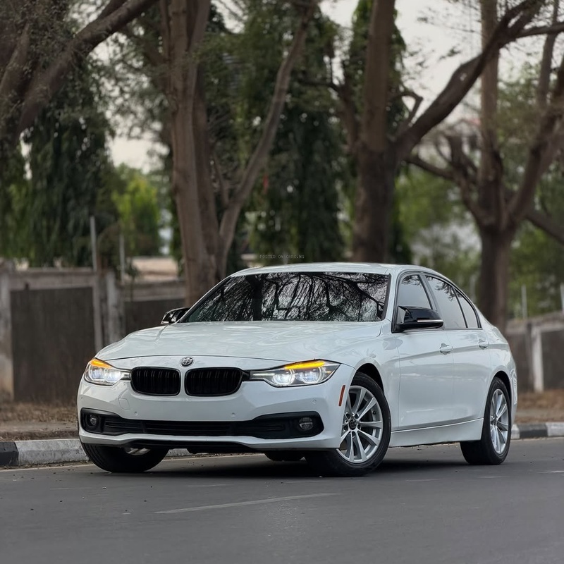 Foreign Used BMW 320i 2018 for Sale In Abuja image
