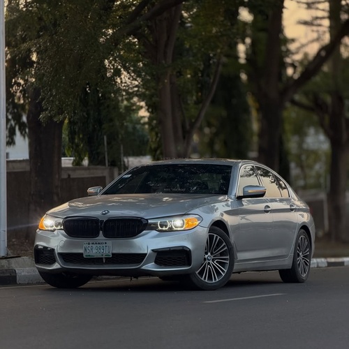  2018 BMW 530i  FOREIGN USED– Clean, Strong & Well Maintained