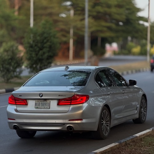  2018 BMW 530i  FOREIGN USED– Clean, Strong & Well Maintained