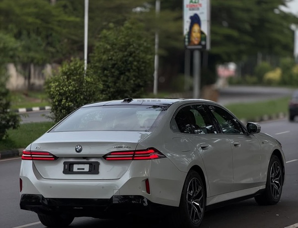 2025 BMW i5 ELECTRIC – FOREIGN USED | NEXT GEN LUXURY EV SEDAN 