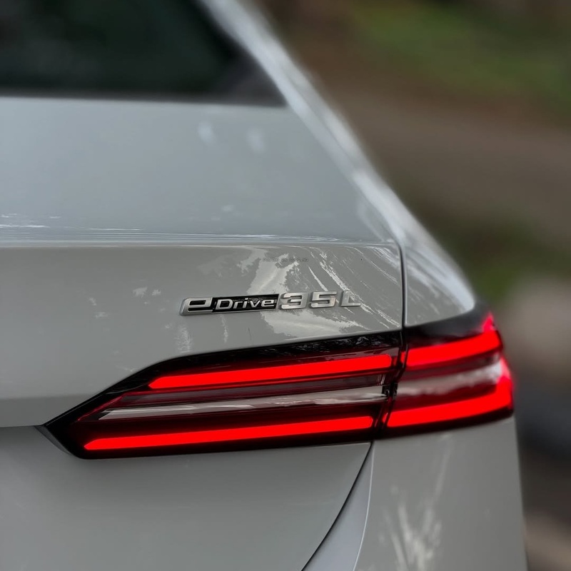 2025 BMW i5 ELECTRIC – FOREIGN USED | NEXT GEN LUXURY EV SEDAN  image