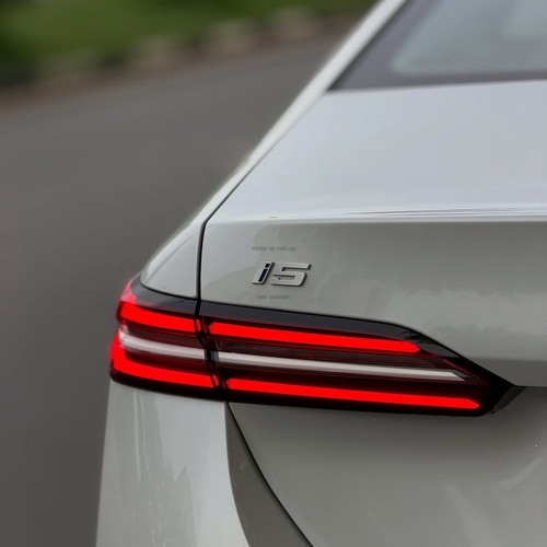 2025 BMW i5 ELECTRIC – FOREIGN USED | NEXT GEN LUXURY EV SEDAN 