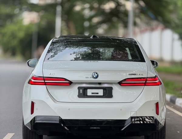 2025 BMW i5 ELECTRIC – FOREIGN USED | NEXT GEN LUXURY EV SEDAN 