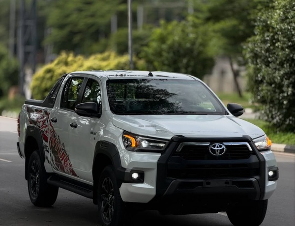Toyota Hilux SR5 (2026) – Foreign Used In Abuja