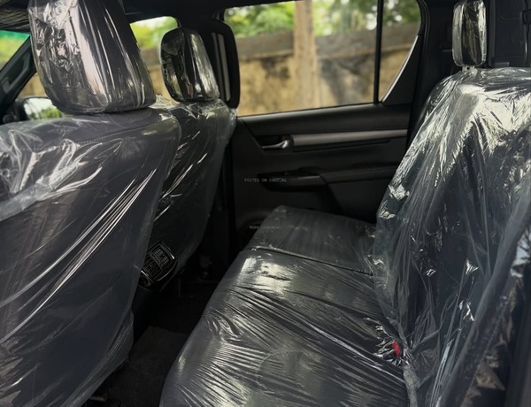 Toyota Hilux SR5 (2026) – Foreign Used In Abuja