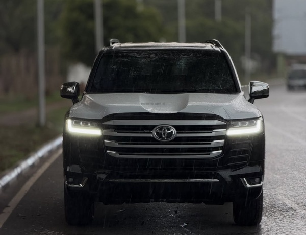 2025 TOYOTA LAND CRUISER – BRAND NEW | FULL SIZE LUXURY SUV