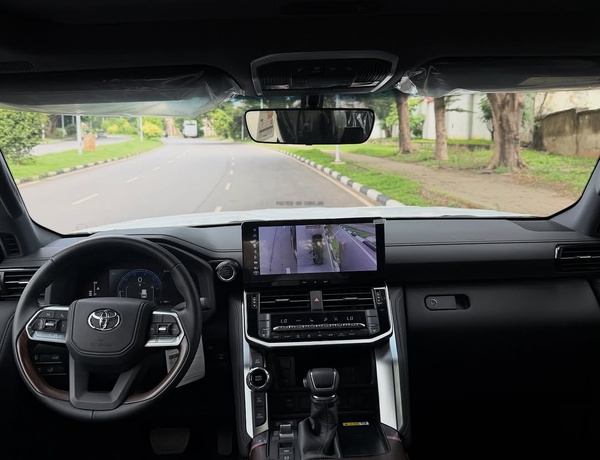  Toyota Land Cruiser (2026)  Brand New – Limited Stock Available