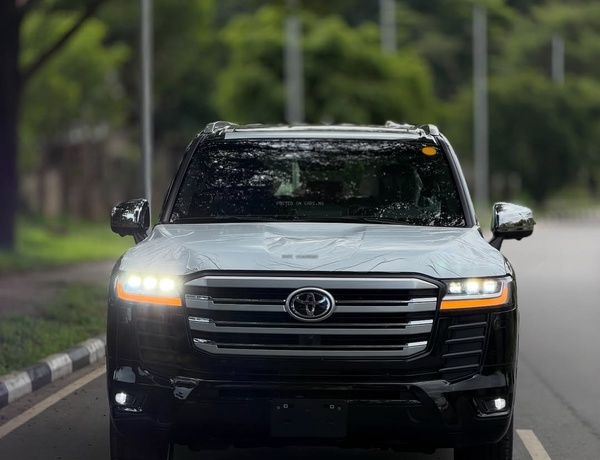  Toyota Land Cruiser (2026)  Brand New – Limited Stock Available