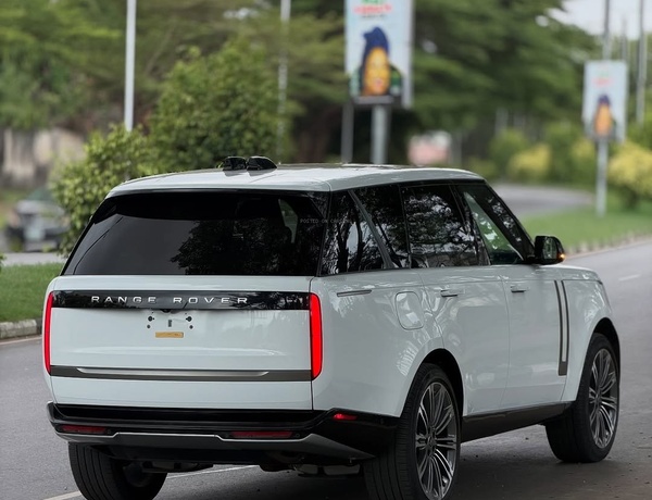 2026 RANGE ROVER VOGUE AUTOBIOGRAPHY – BRAND NEW | ULTRA LUXURY SUV