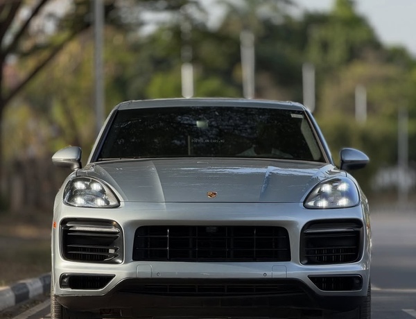 Porsche Cayenne S 2020 model for Sale In Asokoro Abuja