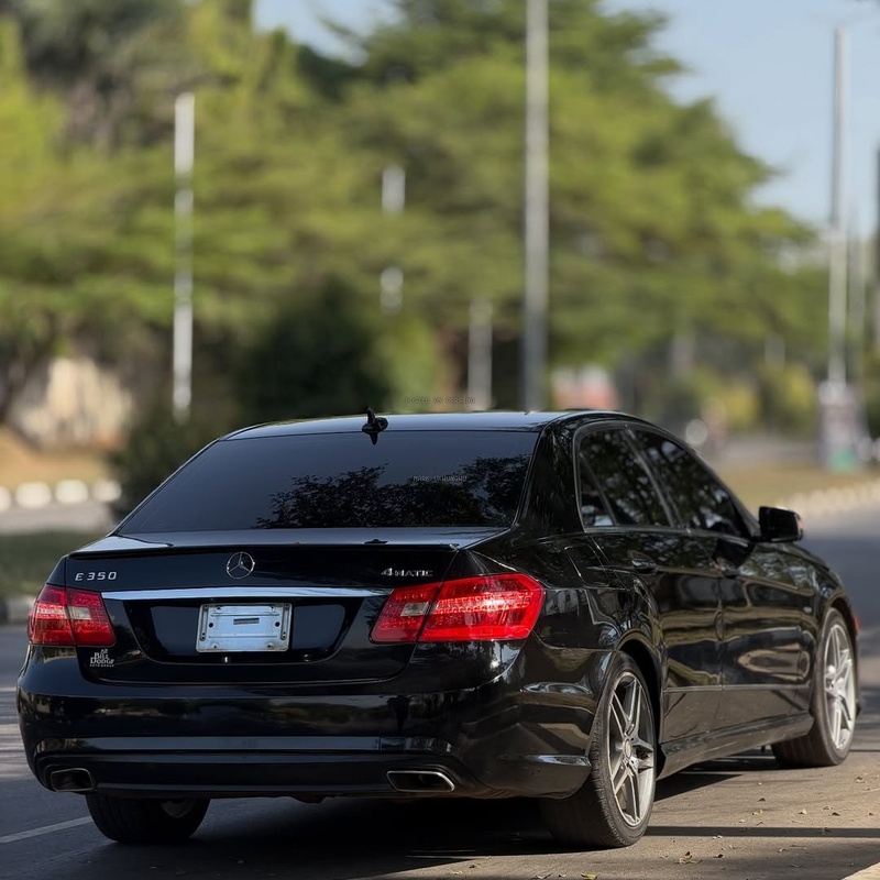 MERCEDES BENZ E350 2012 MODEL FOR SALE IN ABUJA image