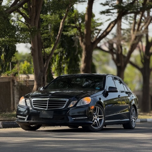 MERCEDES BENZ E350 2012 MODEL FOR SALE IN ABUJA