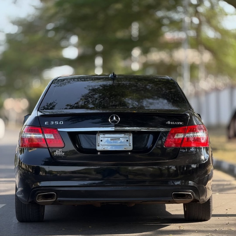 MERCEDES BENZ E350 2012 MODEL FOR SALE IN ABUJA image