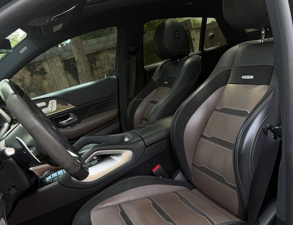 BUY AND DRIVE  MERCEDES-BENZ GLE 53 AMG COUPE 2021– CLEAN UNIT, AMG PERFORMANCE