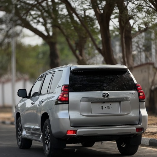 FOREIGN USED TOYOTA LAND CRUISER PRADO 2018 FOR SALE IN ABUJA