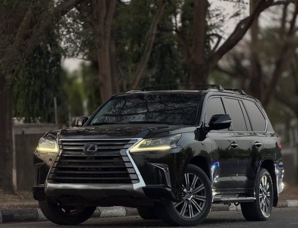 Unregistered 2022 Lexus LX570 for Sale In Abuja