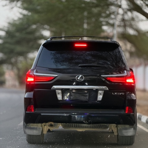 Unregistered 2022 Lexus LX570 for Sale In Abuja