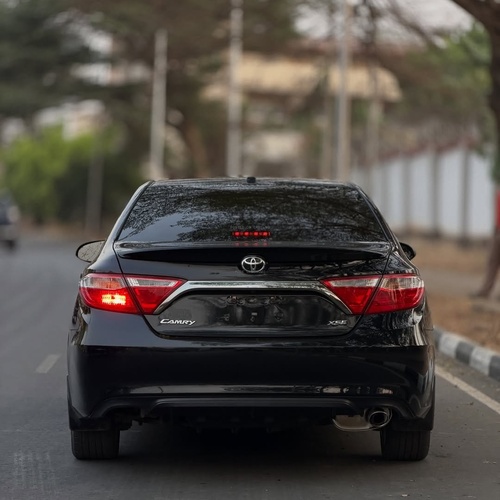 Foreign Used 2017 Toyota Camry XSE for Sale In Abuja