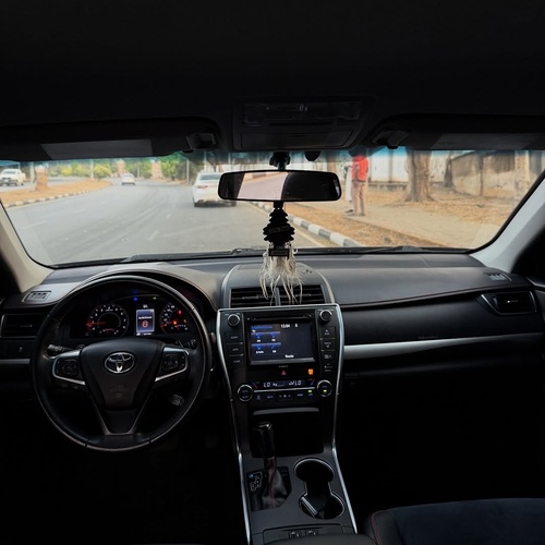 Foreign Used 2017 Toyota Camry XSE for Sale In Abuja