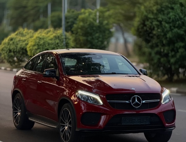 2018 MERCEDES-BENZ GLE43 AMG COUPE  FOREIGN USED – Very Sharp Interior & Exterior