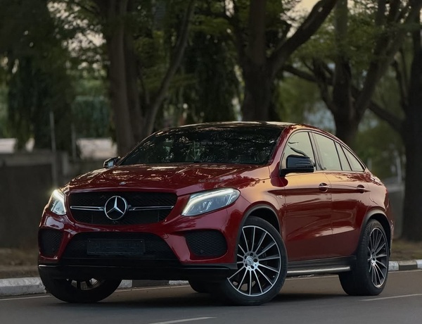 2018 MERCEDES-BENZ GLE43 AMG COUPE  FOREIGN USED – Very Sharp Interior & Exterior