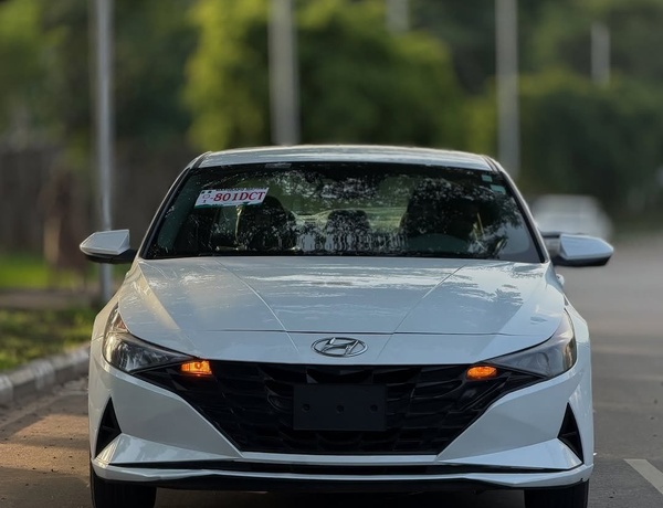 2022 HYUNDAI ELANTRA GT – FOREIGN USED | SPORT HATCHBACK