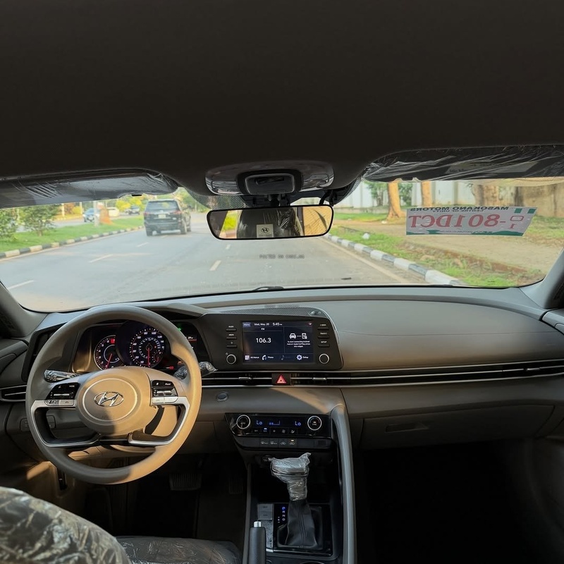 2022 HYUNDAI ELANTRA GT – FOREIGN USED | SPORT HATCHBACK image
