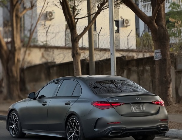 2023 MERCEDES-BENZ C300 – FOREIGN USED | MODERN LUXURY SEDAN