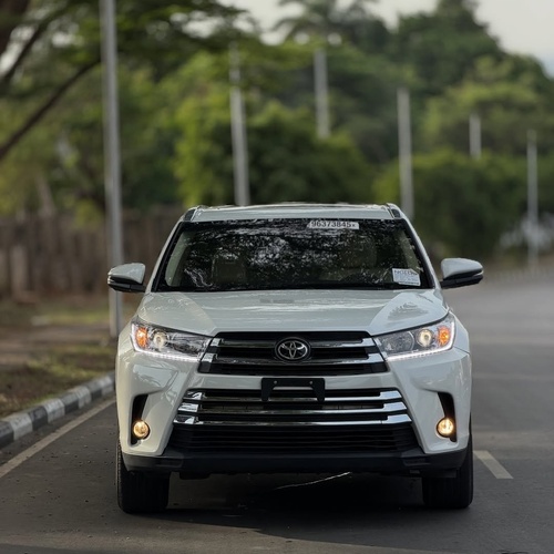2016 TOYOTA HIGHLANDER XLE – FOREIGN USED – Luxury Family SUV, No Fault