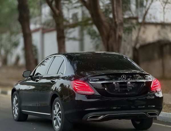 Foreign Used Mercedes Benz C300 2016 for Sale In Abuja
