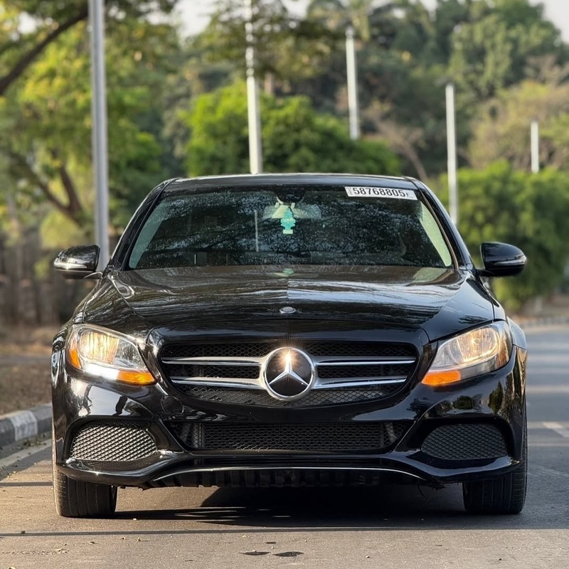 Foreign Used Mercedes Benz C300 2017 for Sale In Abuja image
