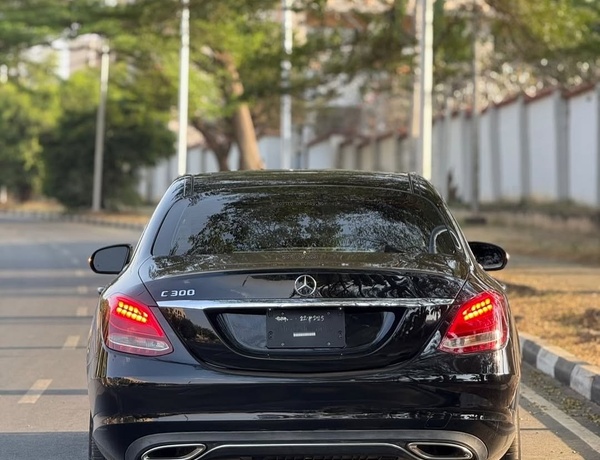 Foreign Used Mercedes Benz C300 2017 for Sale In Abuja