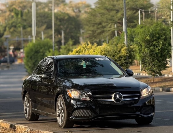 Foreign Used Mercedes Benz C300 2017 for Sale In Abuja