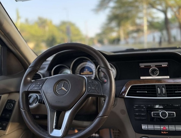 Foreign Used Mercedes Benz C300 2013 model For sale in Abuja