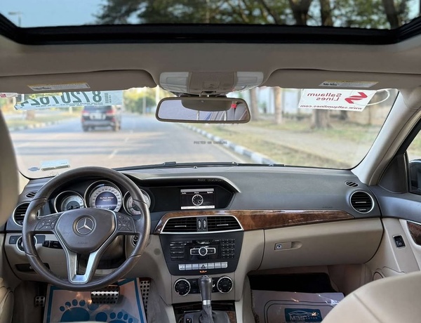 Foreign Used Mercedes Benz C300 2013 model For sale in Abuja