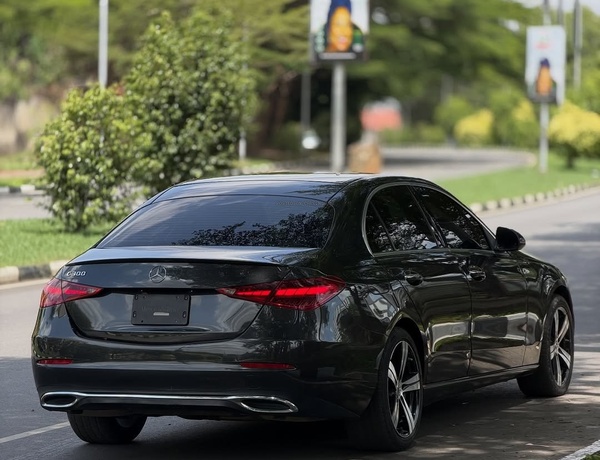 2022 MERCEDES-BENZ C300 – FOREIGN USED | MODERN LUXURY SEDAN 