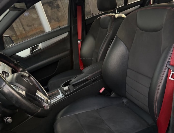 2013 MERCEDES-BENZ C300 – FOREIGN USED | LUXURY EXECUTIVE SEDAN