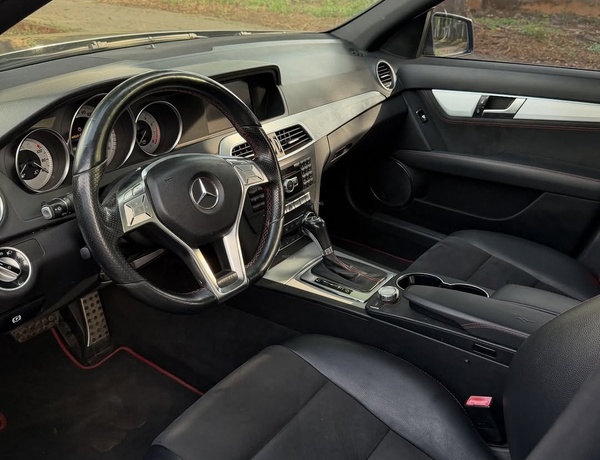 2013 MERCEDES-BENZ C300 – FOREIGN USED | LUXURY EXECUTIVE SEDAN