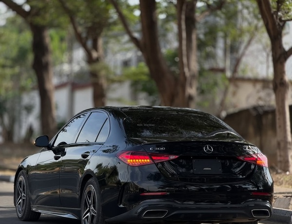 (Bought Brand New) Mercedes Benz C300 2022 model for Sale In Abuja