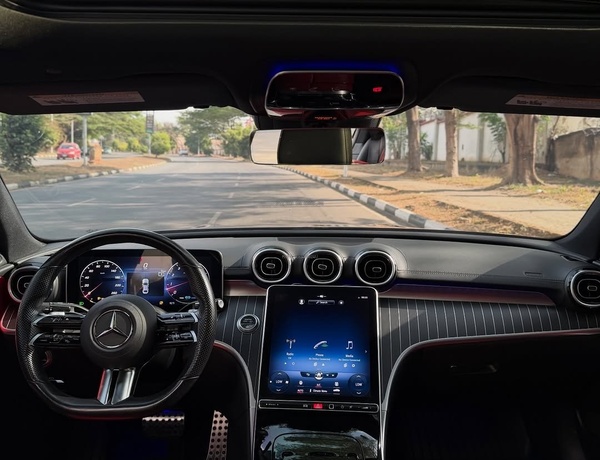 (Bought Brand New) Mercedes Benz C300 2022 model for Sale In Abuja