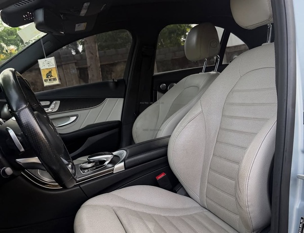 2012 MERCEDES-BENZ C300  FOREIGN USED, Very Sharp