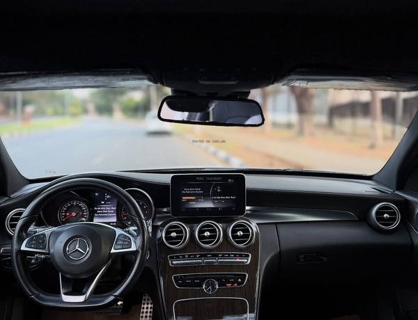 MERCEDES-BENZ C400 2015 4MATIC FOR SALE – FOREIGN USED, CLEAN & SHARP
