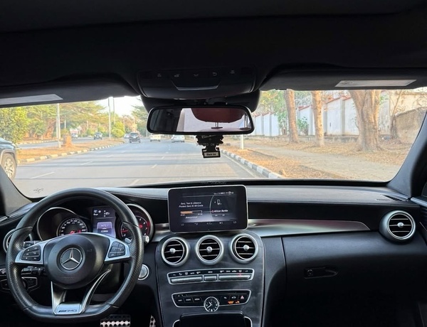 Foreign Used Mercedes-Benz C400  2015 Model for Sale In Abuja