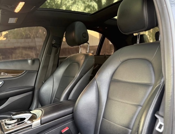 Extremely Super Clean Mercedes Benz C400 2015 for Sale In Abuja