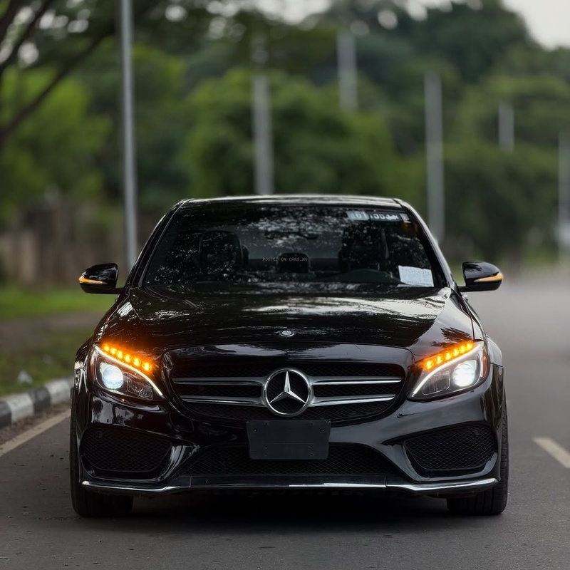 Mercedes-Benz C400 (2015)  Foreign Used 🚗 Luxury, Speed & Smooth Driving Experience image
